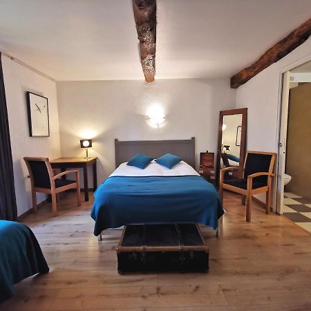 Logis Hotel Restaurant La Barguillere 圣皮埃尔德日瓦 外观 照片
