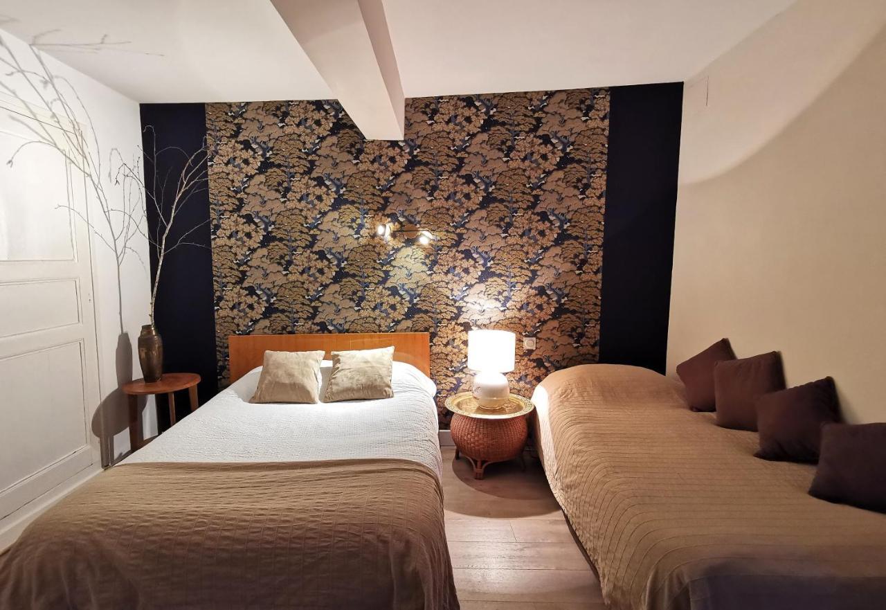 Logis Hotel Restaurant La Barguillere 圣皮埃尔德日瓦 外观 照片