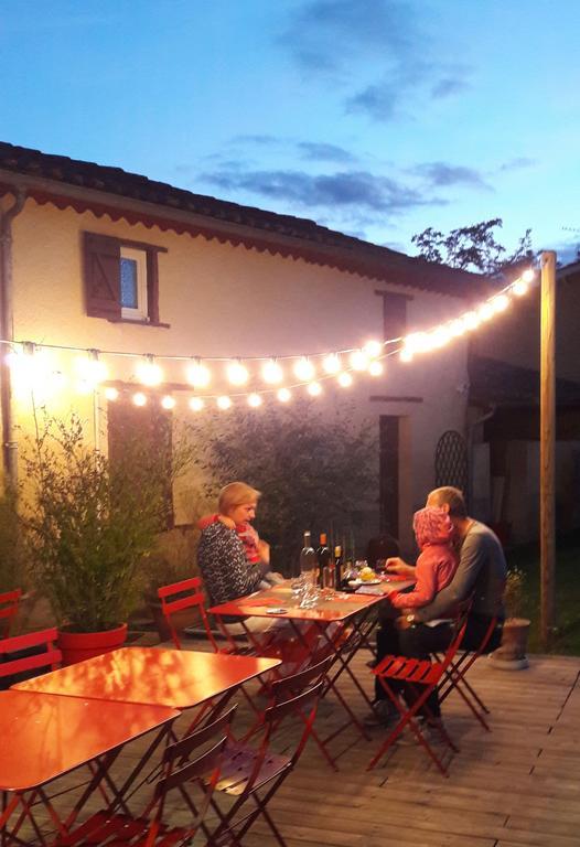 Logis Hotel Restaurant La Barguillere 圣皮埃尔德日瓦 外观 照片
